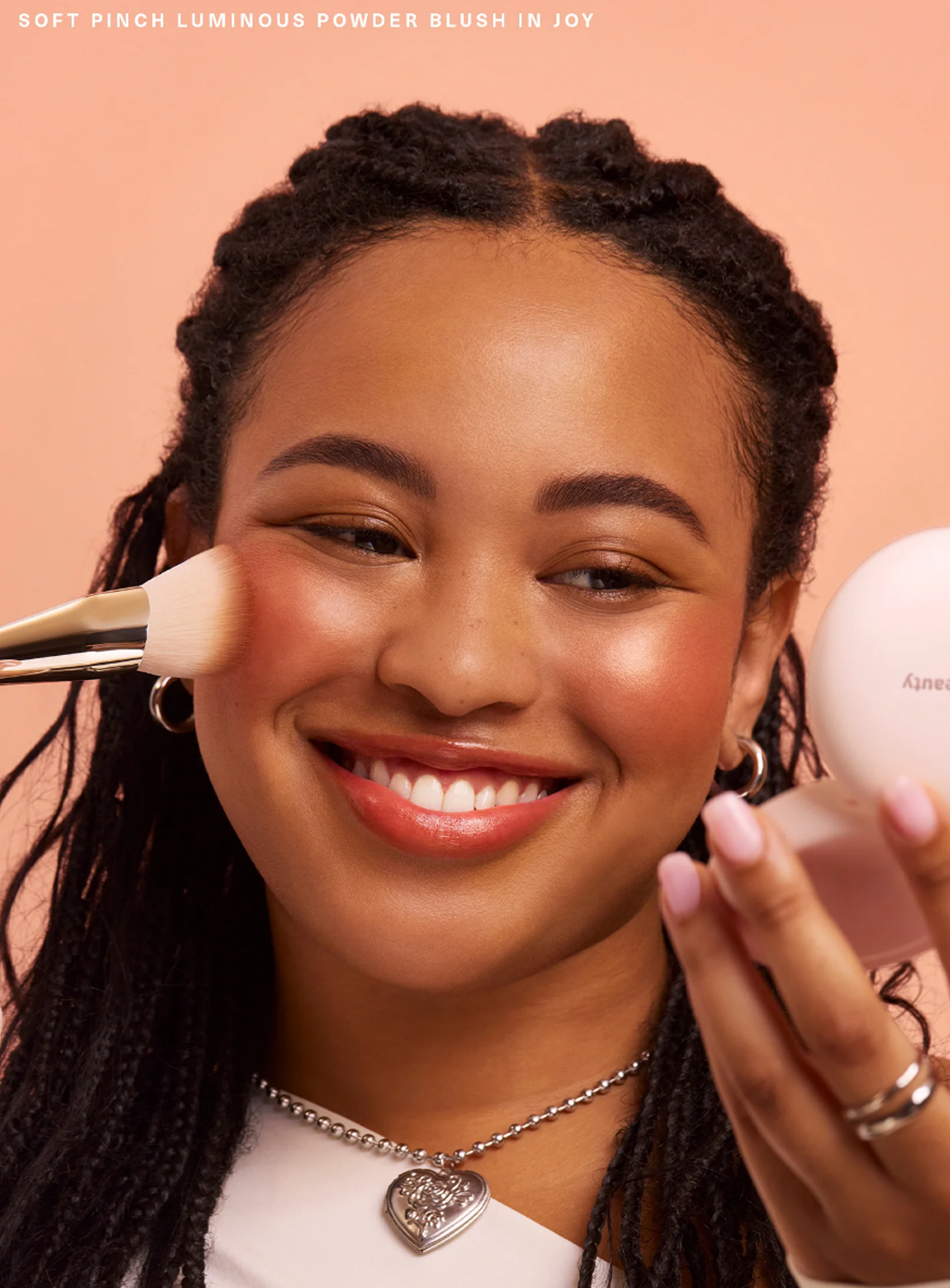 🌸 Radiant Beauty Luminous Powder Blush
